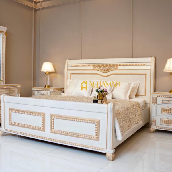 Royal Wood (Chalky) Bed Set