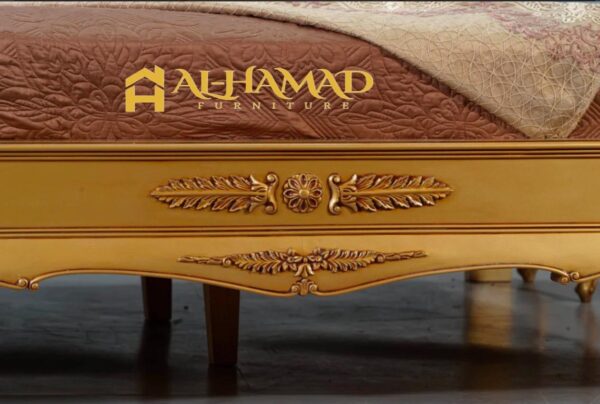 Crown Gold Bed Set - Image 3